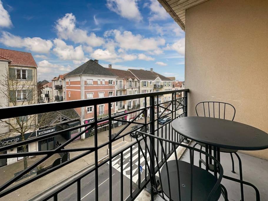 Le Delta Bailly - Appartement Pour 4 Personnes Disneyland Paris Экстерьер фото